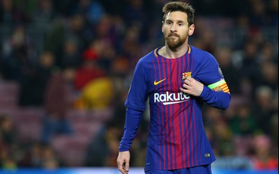 环亚体育快讯-佩德里这球风干净利落